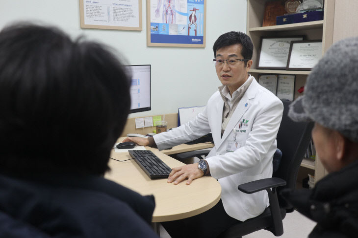 생명 위협 대동맥박리 평소 고혈압 관리 중요…&quot;혈관 찢어져 혈액순환 막아 위중&quot;