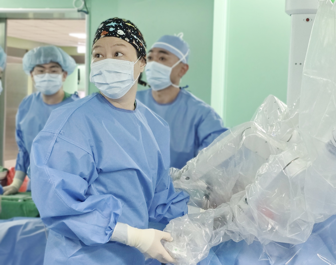 배인의 교수, 로봇 BABA 갑상선 수술 200례 달성